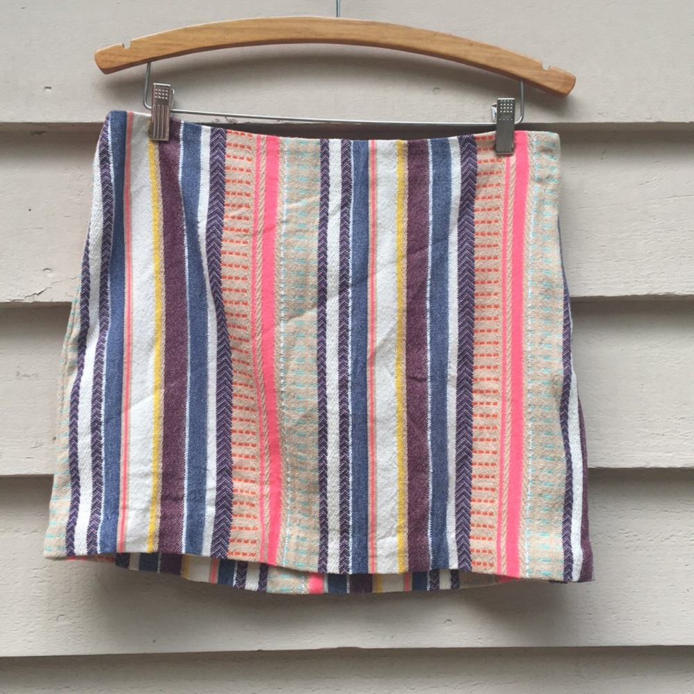 NWT H&M skirt size 10